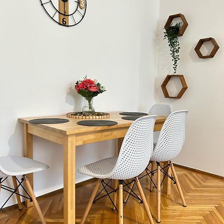 Parliament Central Apartment 부쿠레슈티 외부 사진