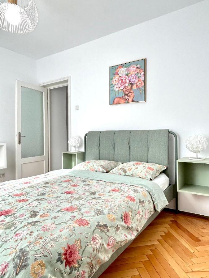 Parliament Central Apartment 부쿠레슈티 외부 사진